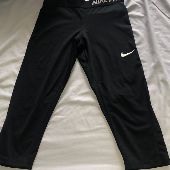 NIKE PRO LEGGINGS - Picture 3 of 6